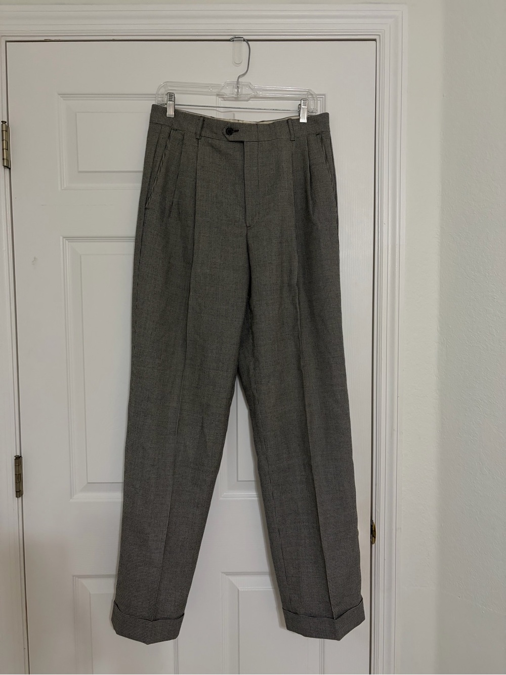 Saks Fifth Avenue Gray Pleated Dress Pants with Cuffed Hem